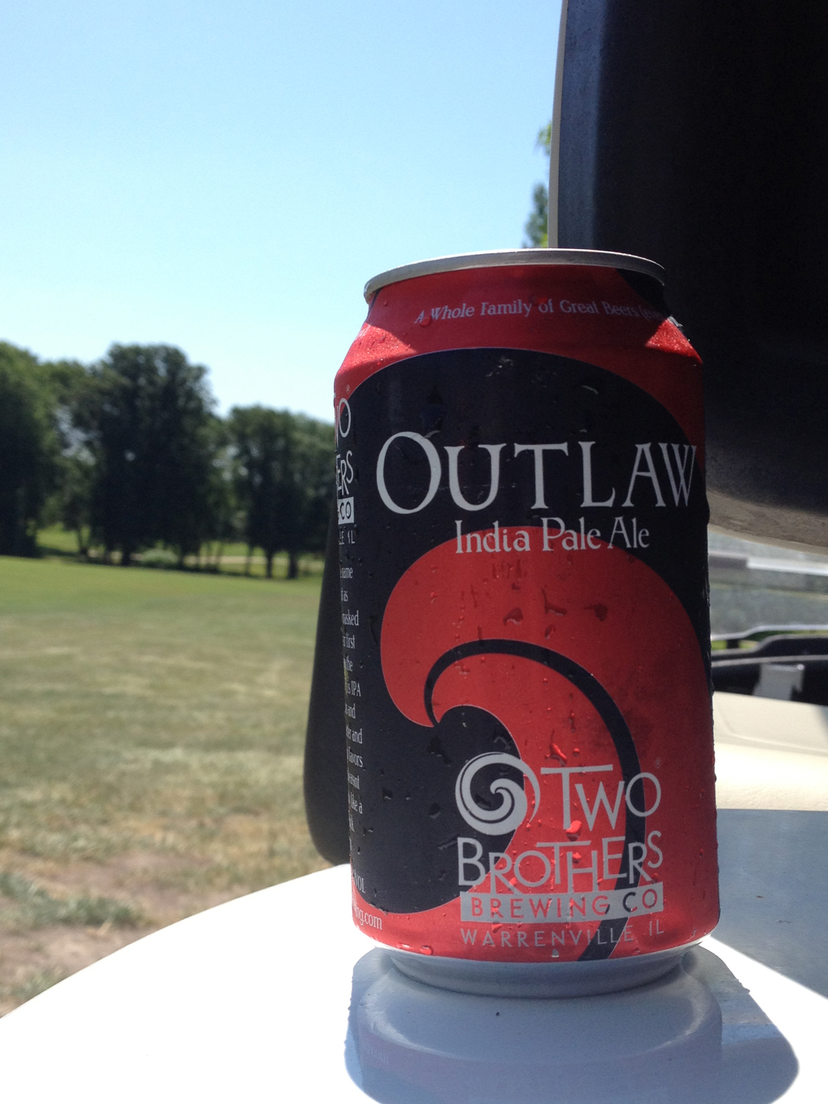 Two Brothers Brewing - Outlaw India Pale Ale Two Brothers Brewing - Outlaw India Pale Ale