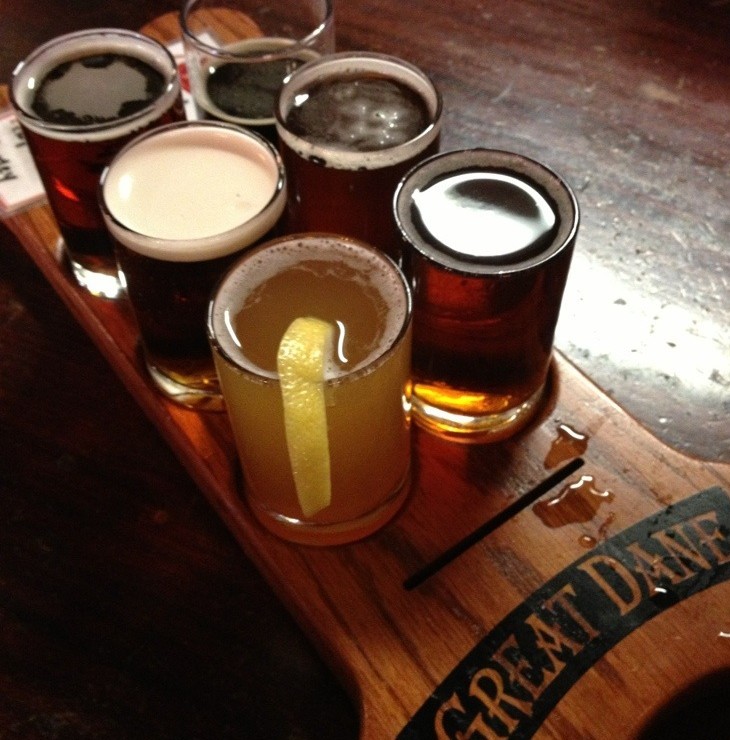 566. Great Dane Pub & Brewing Crop Circle Wheat 1000 Beers